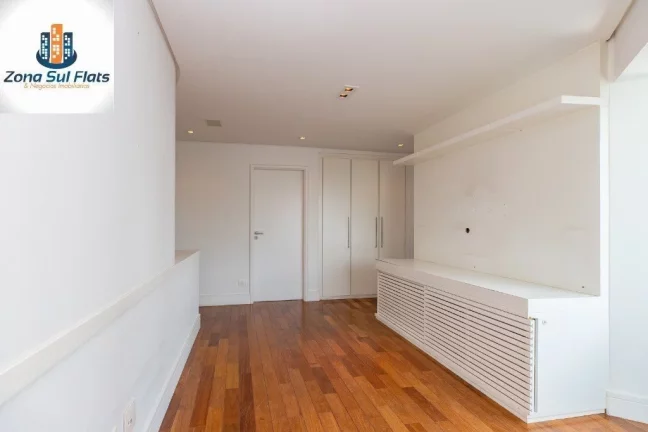 Imagem Apartamento Alto Padrão à Venda em Moema Com 4 Suítes e 4 Vagas - Varanda Gourmet