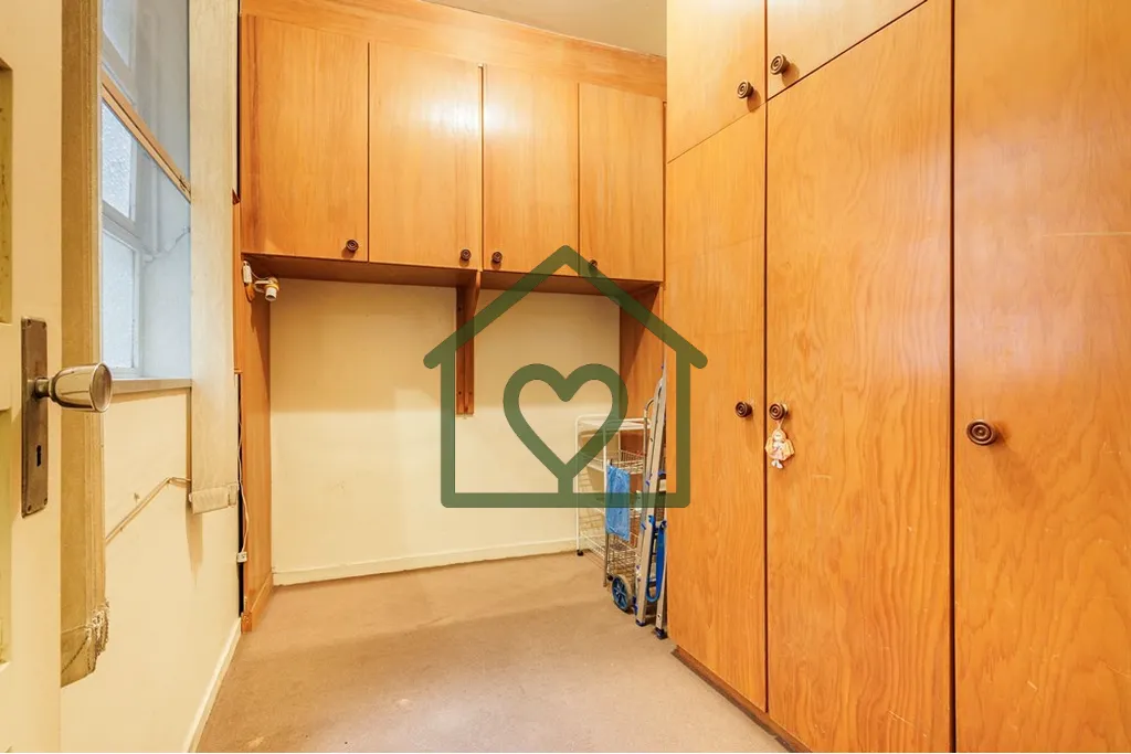 Imagem APARTAMENTO 3 DORMITÓRIO COM 1 SUITE/ AREA DE SERVIÇO COM DORMITORIO E BANHEIRO AUXILIAR / VAGA DE...