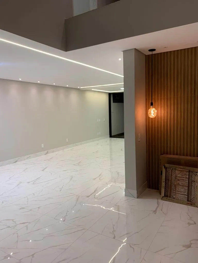 Imagem Excelente Casa no Condomínio Horto Florestal.