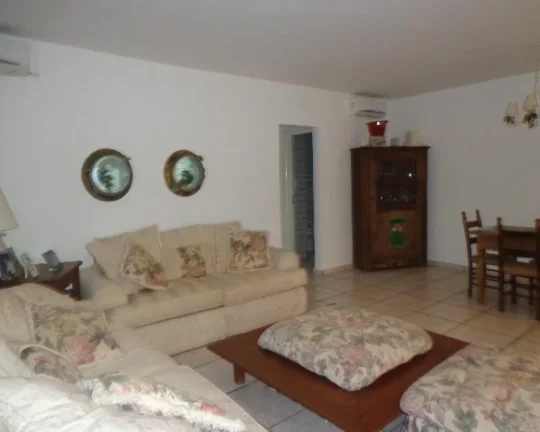 Imagem Apartamento à venda no Guarujá na Praia das Pitangueiras