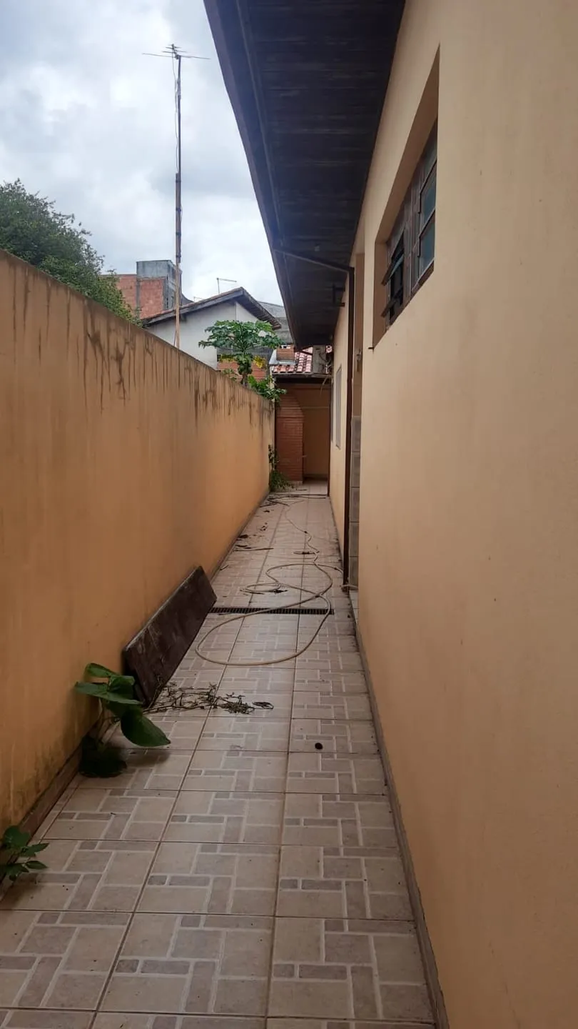 Imagem Casa para Locação 2 Quartos, 2 Vagas, 180M², Vila Santa Fé, Taubaté - SP