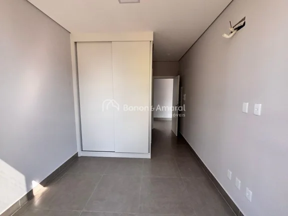 Imagem Casa térrea em obra, localizada no Condomínio Terras da Estância, em Paulínia. Será entregue co...