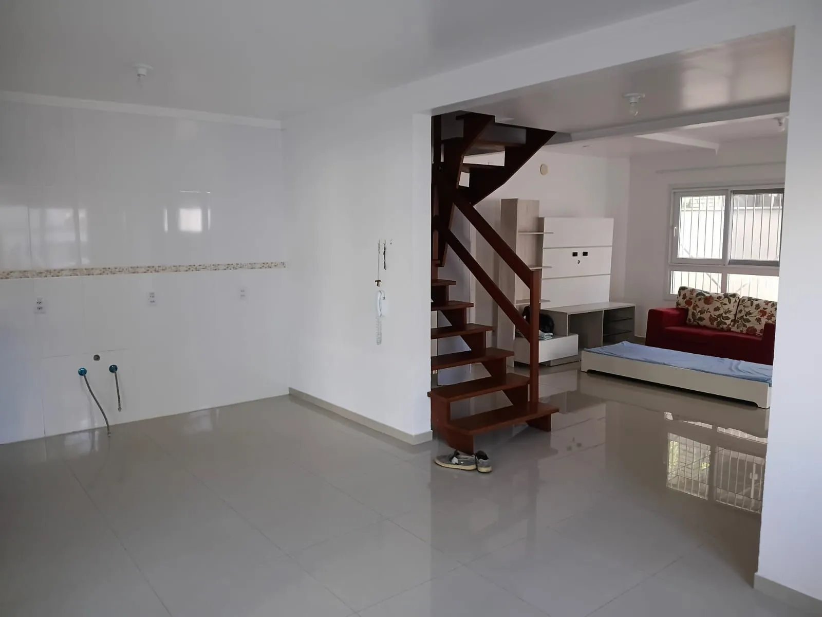 Imagem Casa de condomínio com 3 dormitórios no bairro Ipanema