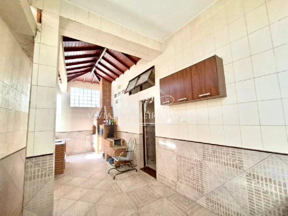 Imagem Casa à venda, RUA JOÃO RIBEIRO, bairro Jardim Veloso em Osasco, 219m², 02 dormitórios, 01 suíte, 01 vaga