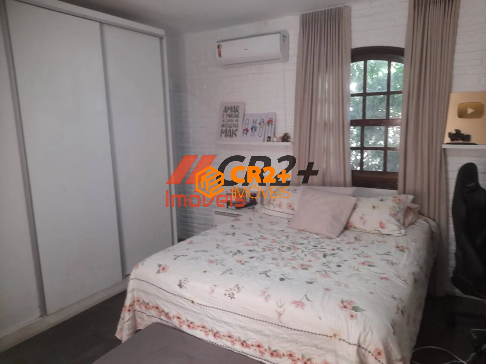 Imagem Casa a Venda com 450m² e 4 Quartos, 3 suítes + Dce e piscina em Candeias - Jaboa