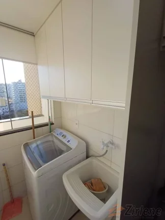 Imagem APARTAMENTO DE FRENTE MOBILIADO PARA LOCAÇÃO ANUAL.