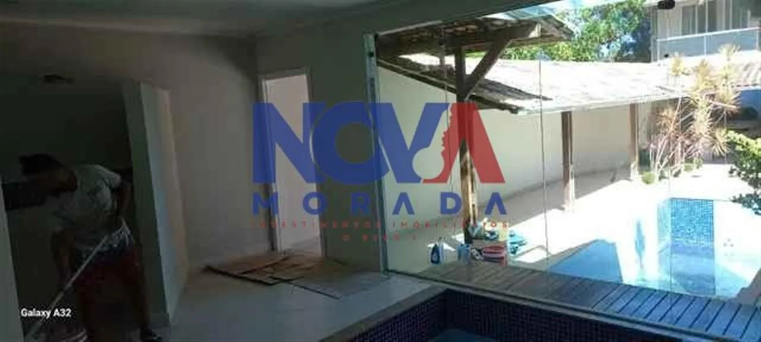 Imagem Casa com 4 quartos à venda em Vila Velha