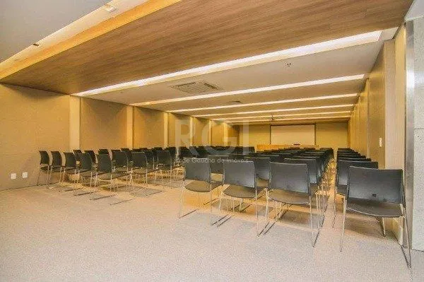 Imagem sala comercial no bairro Praia de Belas - andar alto