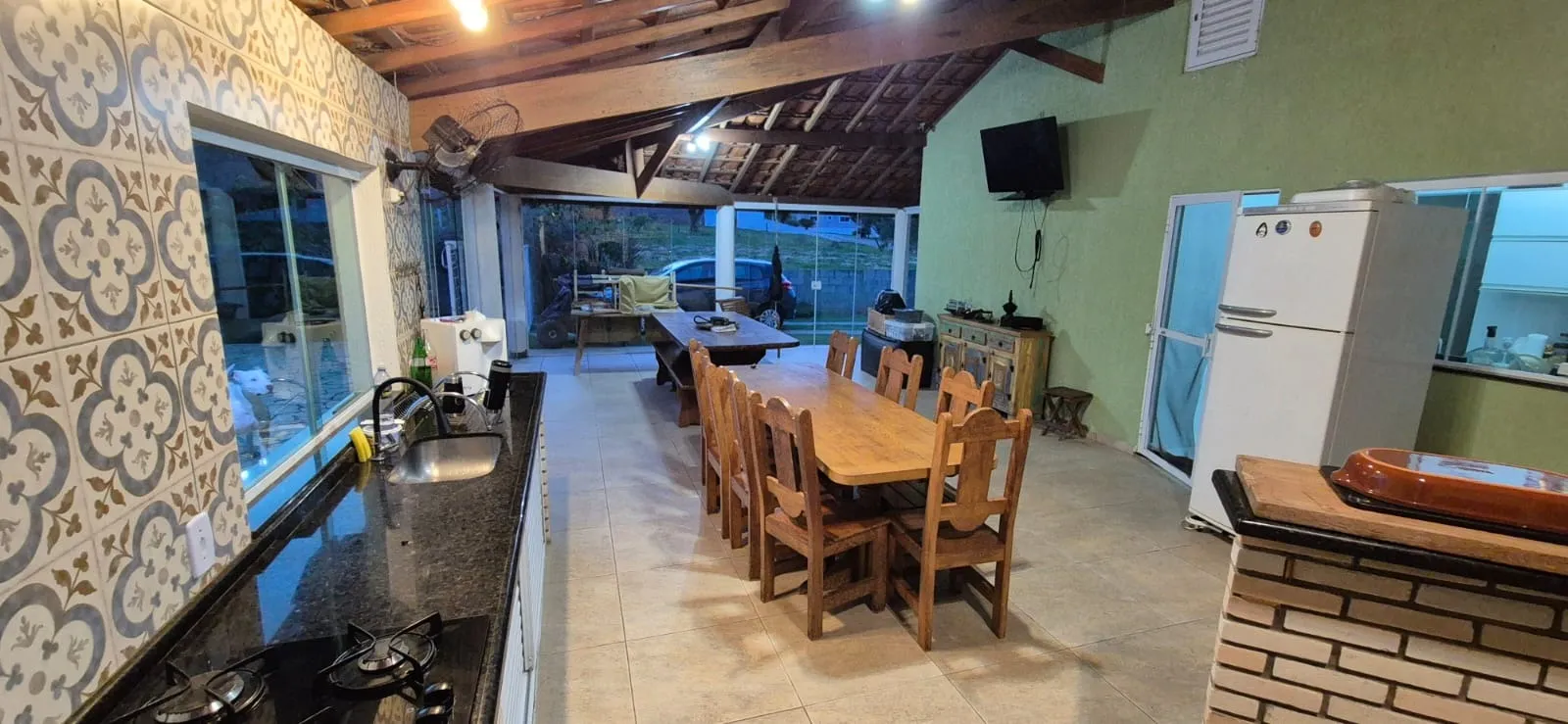 Imagem Casa Térrea com Piscina e Área Gourmet no Condomínio Village da Serra - 210m², 3 Dormitórios, 800m² de Terreno