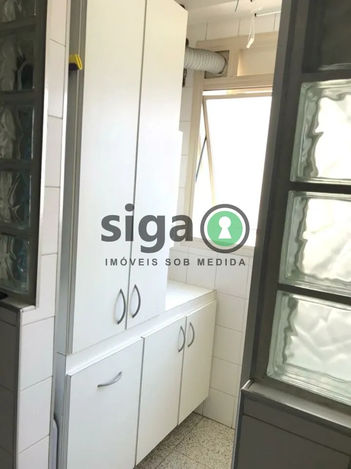 Imagem Apartamento Moema, 65m², 2 dormitórios, 1 vaga.