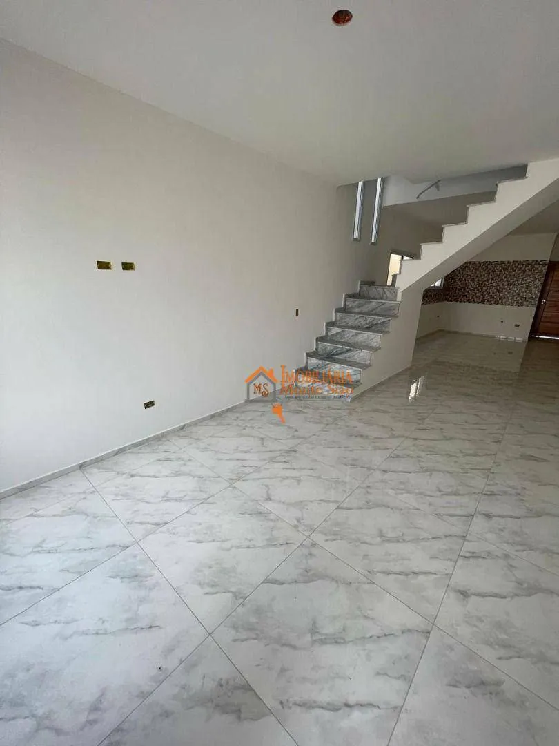 Imagem Sobrado com 3 dormitórios à venda, 105 m² por R$ 720.000,00 - Jardim Santa Cecília - Guarulhos/SP