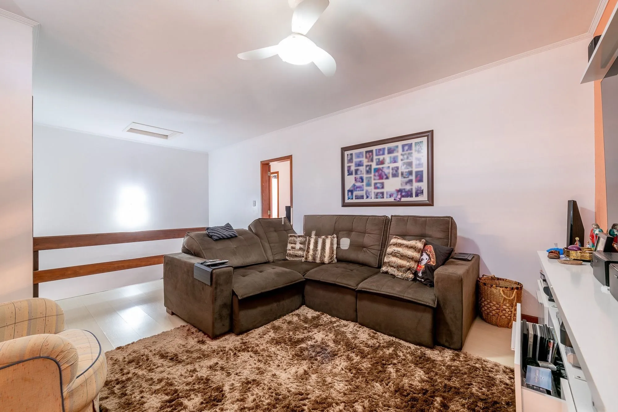 Imagem Casa 4 Dormitórios, Suíte Master, Piscina e espaço Gourmet no Jardim Planalto
