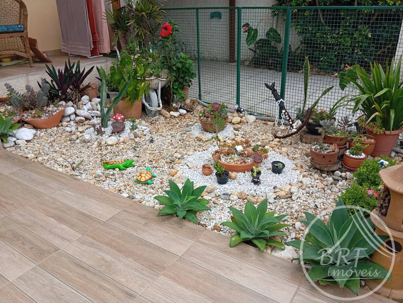 Imagem Excelente Casa 3 Dormitórios/Suíte c/ Piscina + Loft nos Ingleses