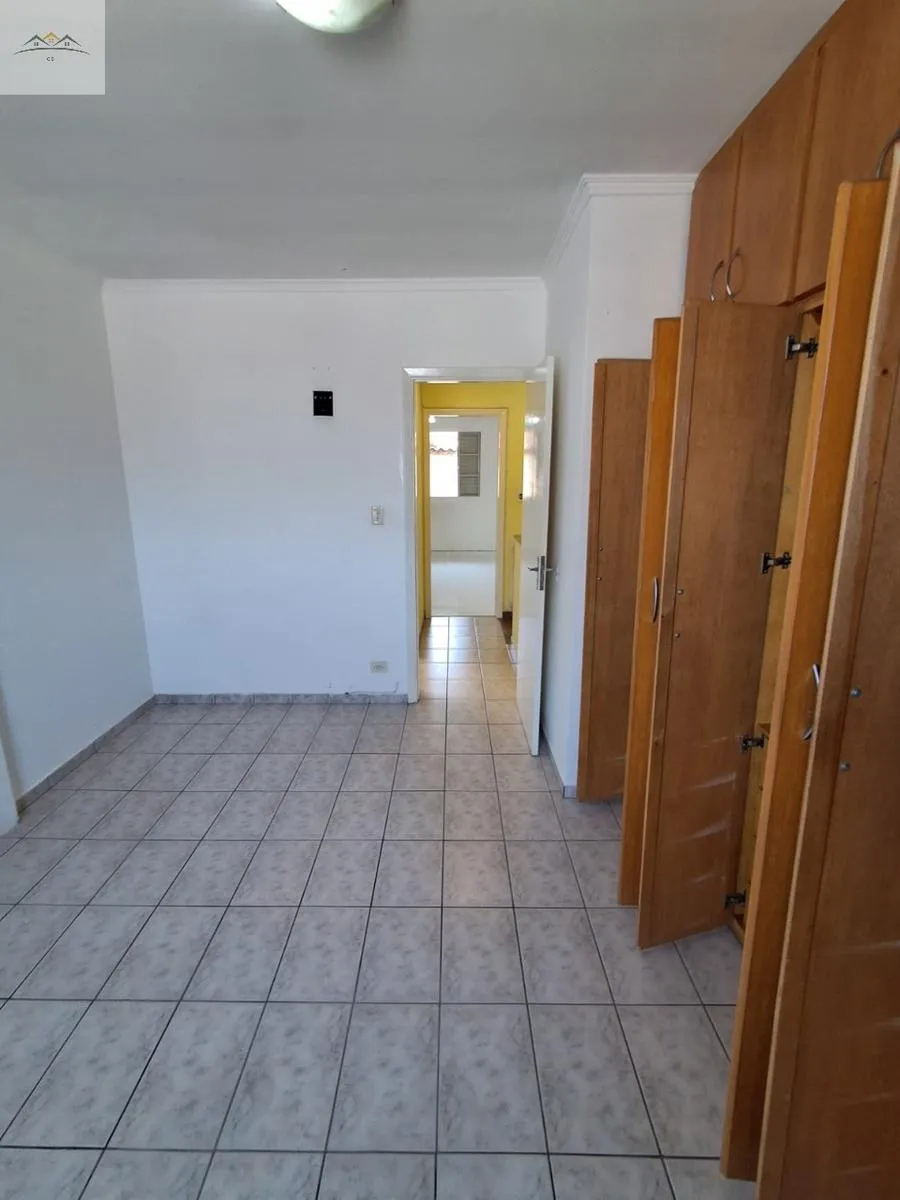 Imagem Sobrado em condomínio à venda na Vila Palmares, Santo André 2 dorm. 1 vg.