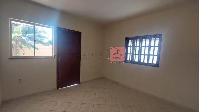 Imagem Casa para Venda em Maricá/RJ - 2 Dorm. 100 m2 Área Útil