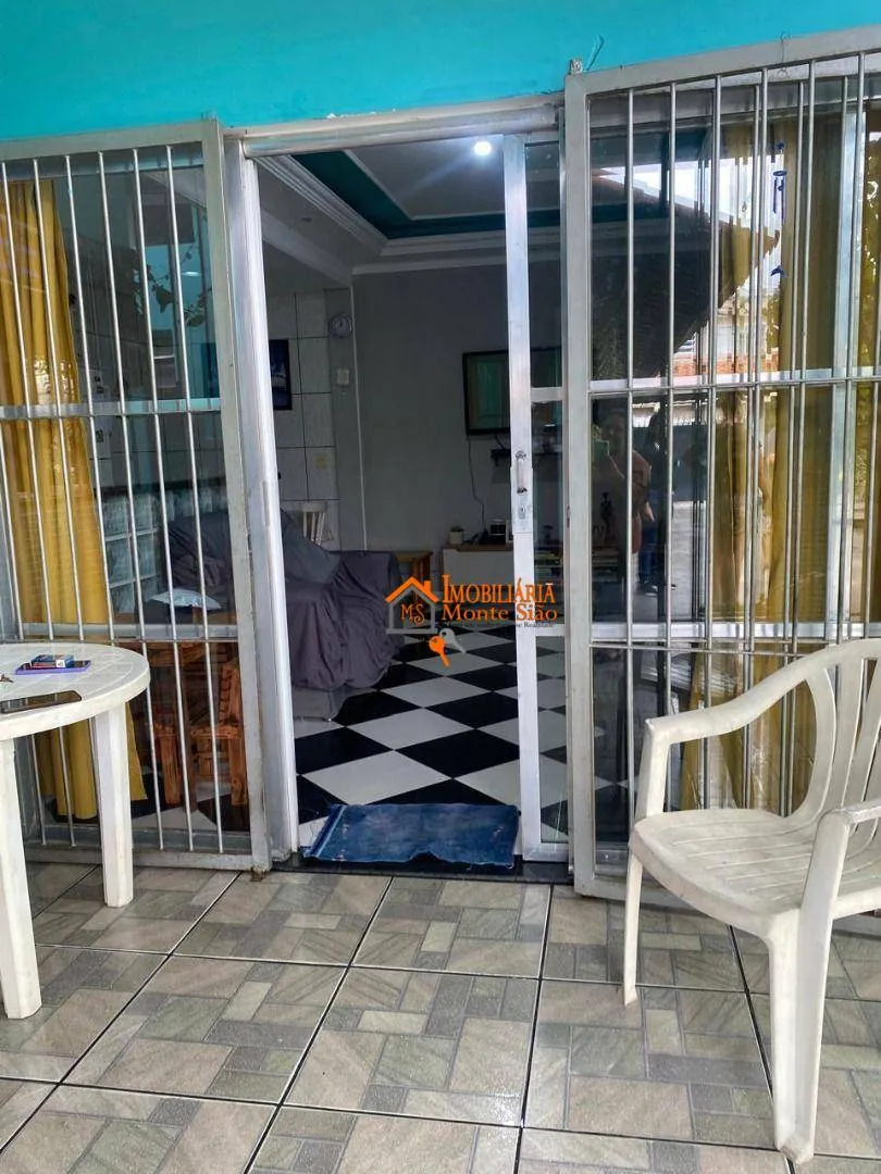 Imagem Casa com 4 dormitórios à venda, 250 m² por R$ 899.000,00 - Jardim Santa Rita - Guarulhos/SP