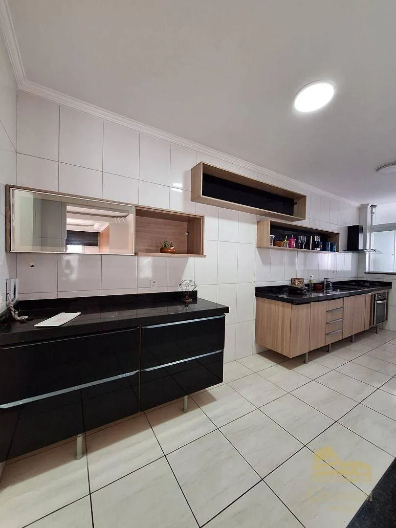 Imagem Apartamento com 3 dormitórios à venda, 115 m² por R$ 730.000,00 - Vila Assunção - Praia Grande/SP