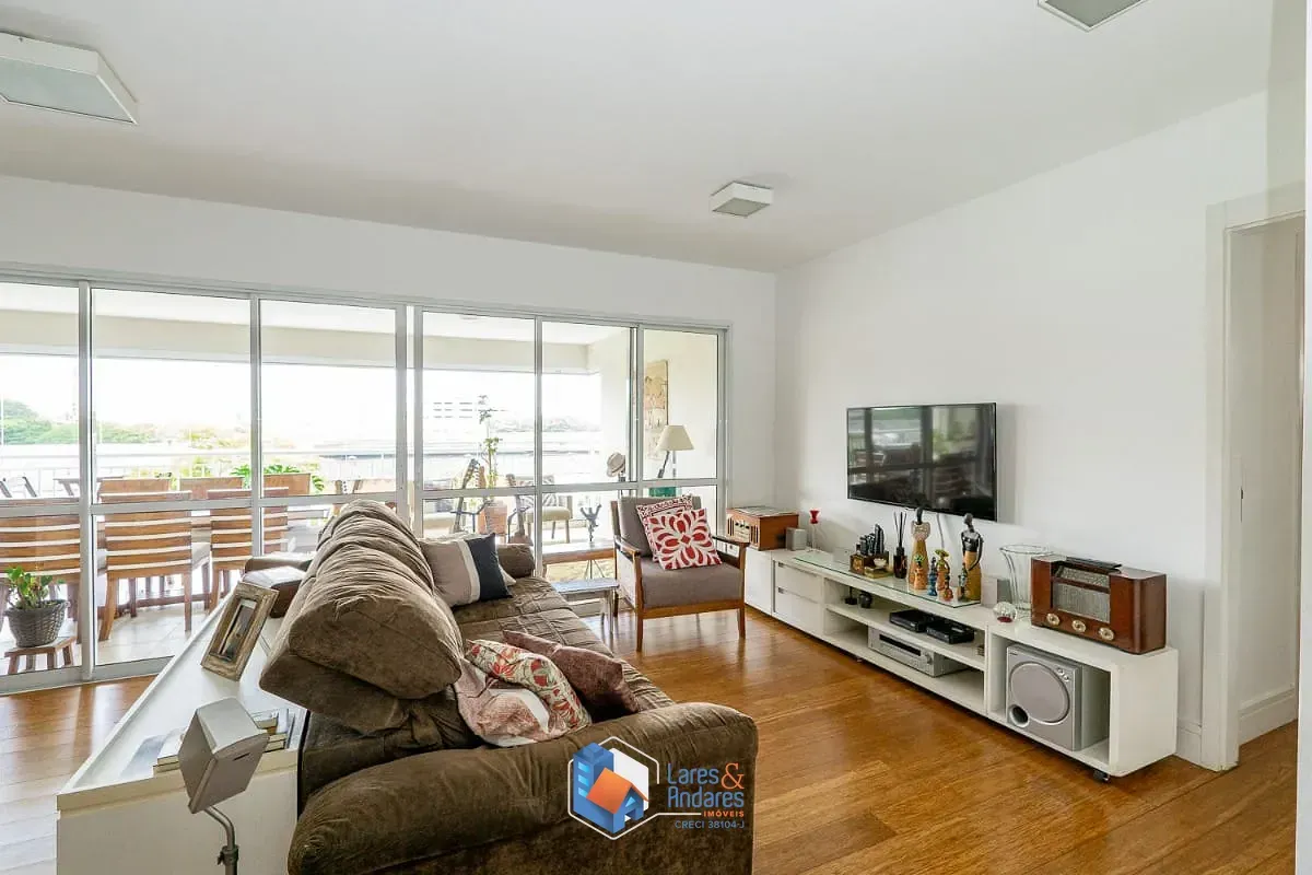 Imagem Apartamento para venda em Santo Amaro com 3 quartos, sendo 3 suítes, 160m²