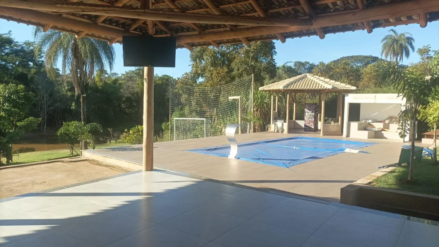 Imagem Excelente Chácara à Venda em Igarapé/MG 2.000 m² de área total,