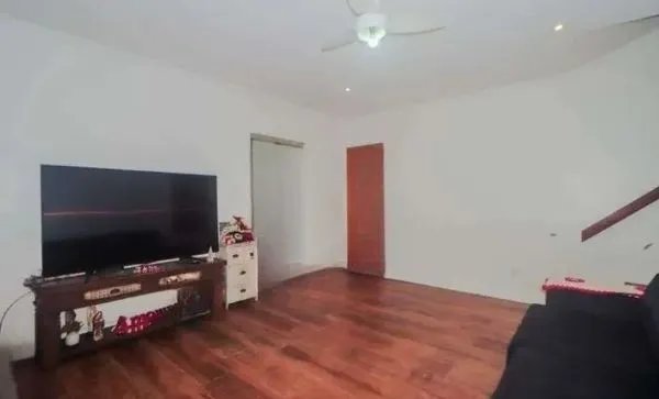 Imagem Casa sobrado no bairro Vila Ipiranga de 4 dormitórios e 2 vagas