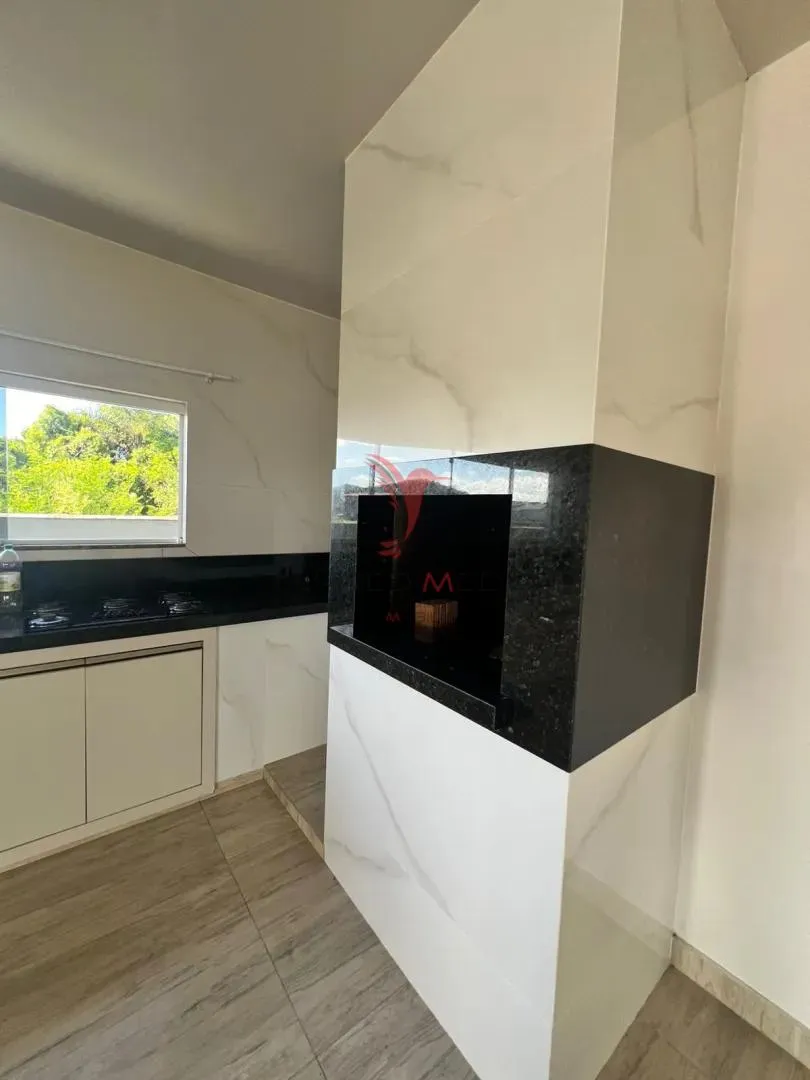 Imagem CASA ALTO PADRÃO EM ITAJUBÁ Á 800 METROS DO MAR