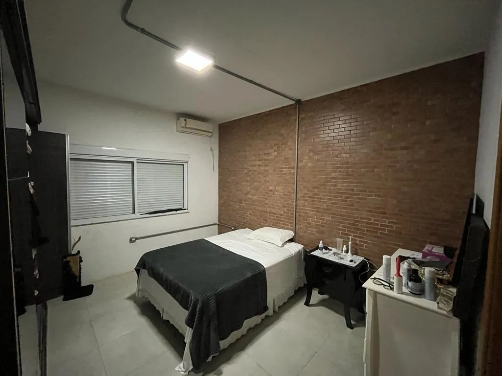 Imagem Casa 189.5m Umuarama-PR 87