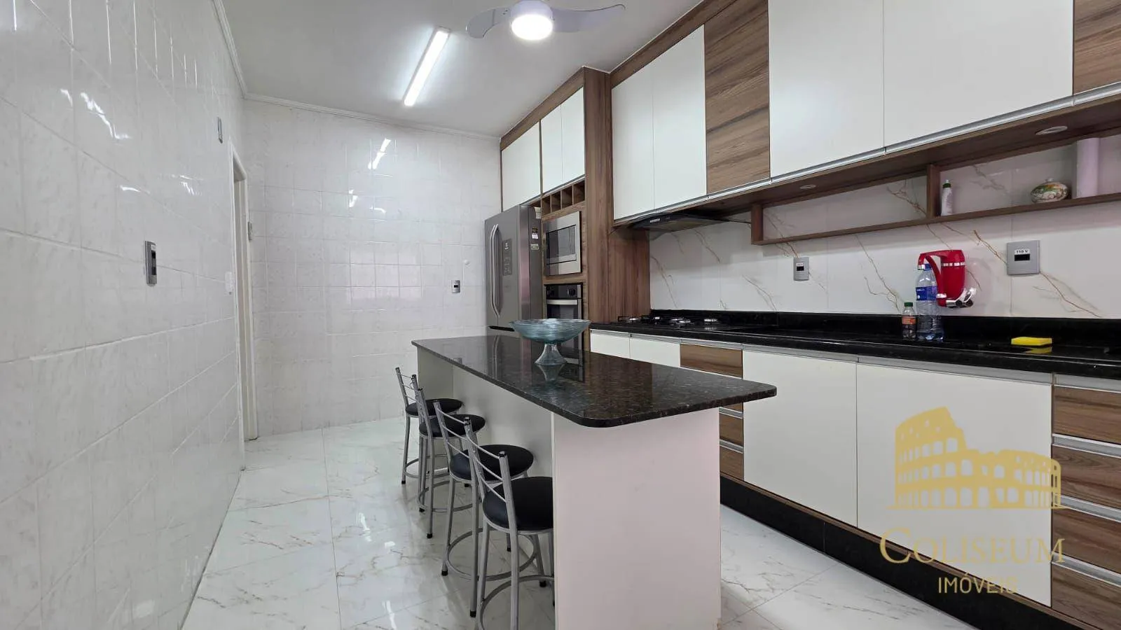 Imagem Casa com 2 dormitórios à venda, 140 m² por R$ 1.170.000,00 - Vila Guilhermina - Praia Grande/SP