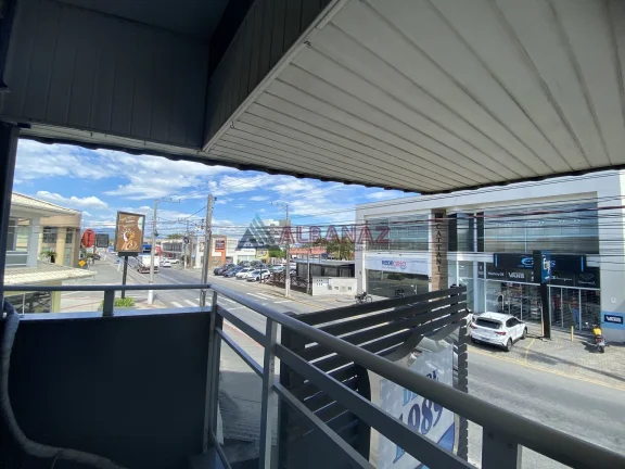 Imagem Salão comercial para alugar no centro de Tijucas