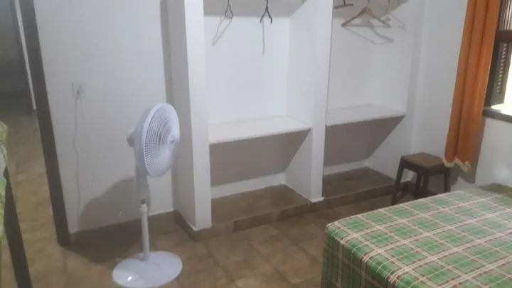 Imagem Casa com 2 Quartos para Alugar, 1 m² em Guaiúba - Guarujá