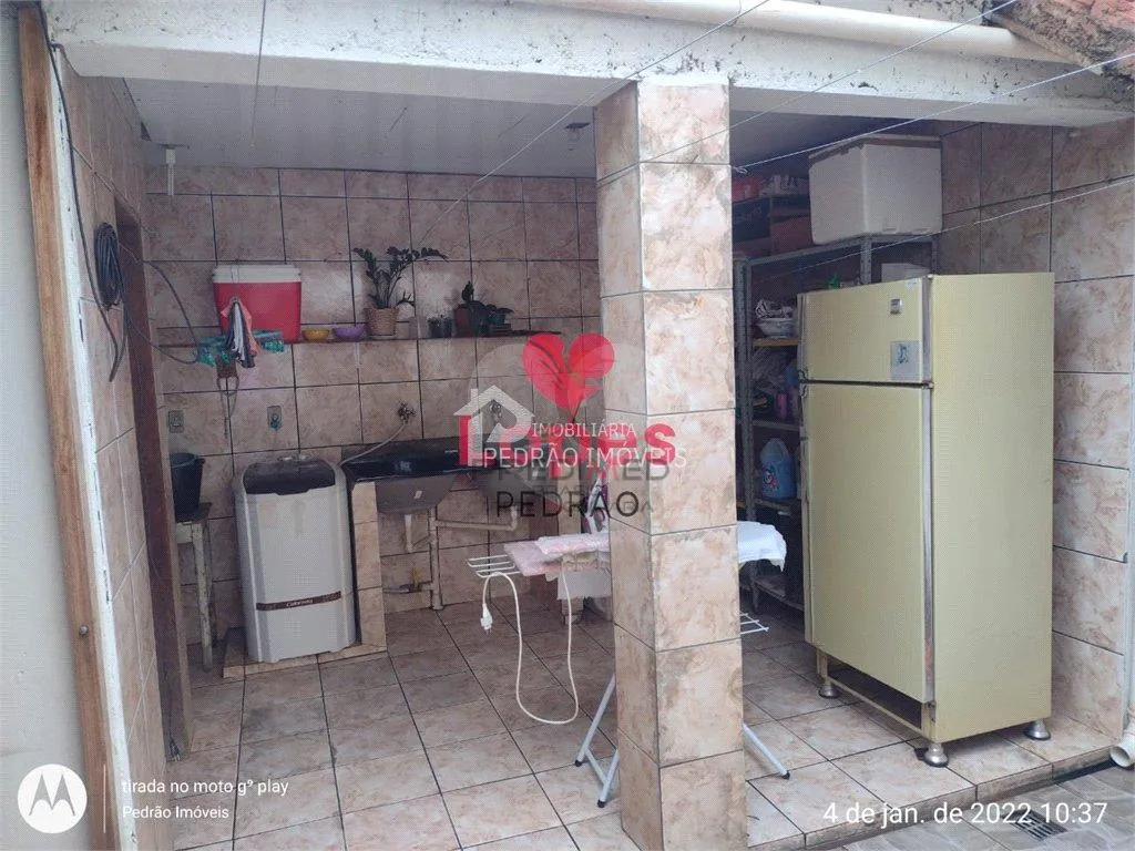 Imagem Casa de 3 quartos, 125m² no bairro Parque Residencial Elizabeth, em Lençóis Paulista
