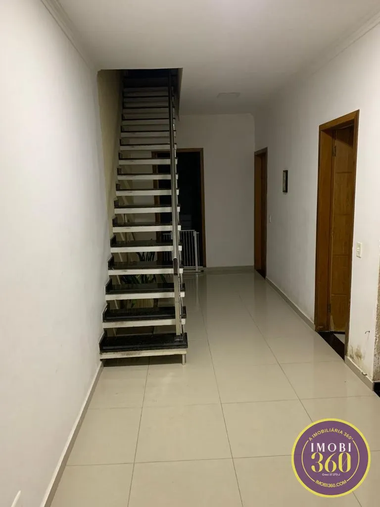 Imagem LINDA CASA COM 3 SUÍTES, 360 m² POR R$ 980.000. ARTUR ALVIM