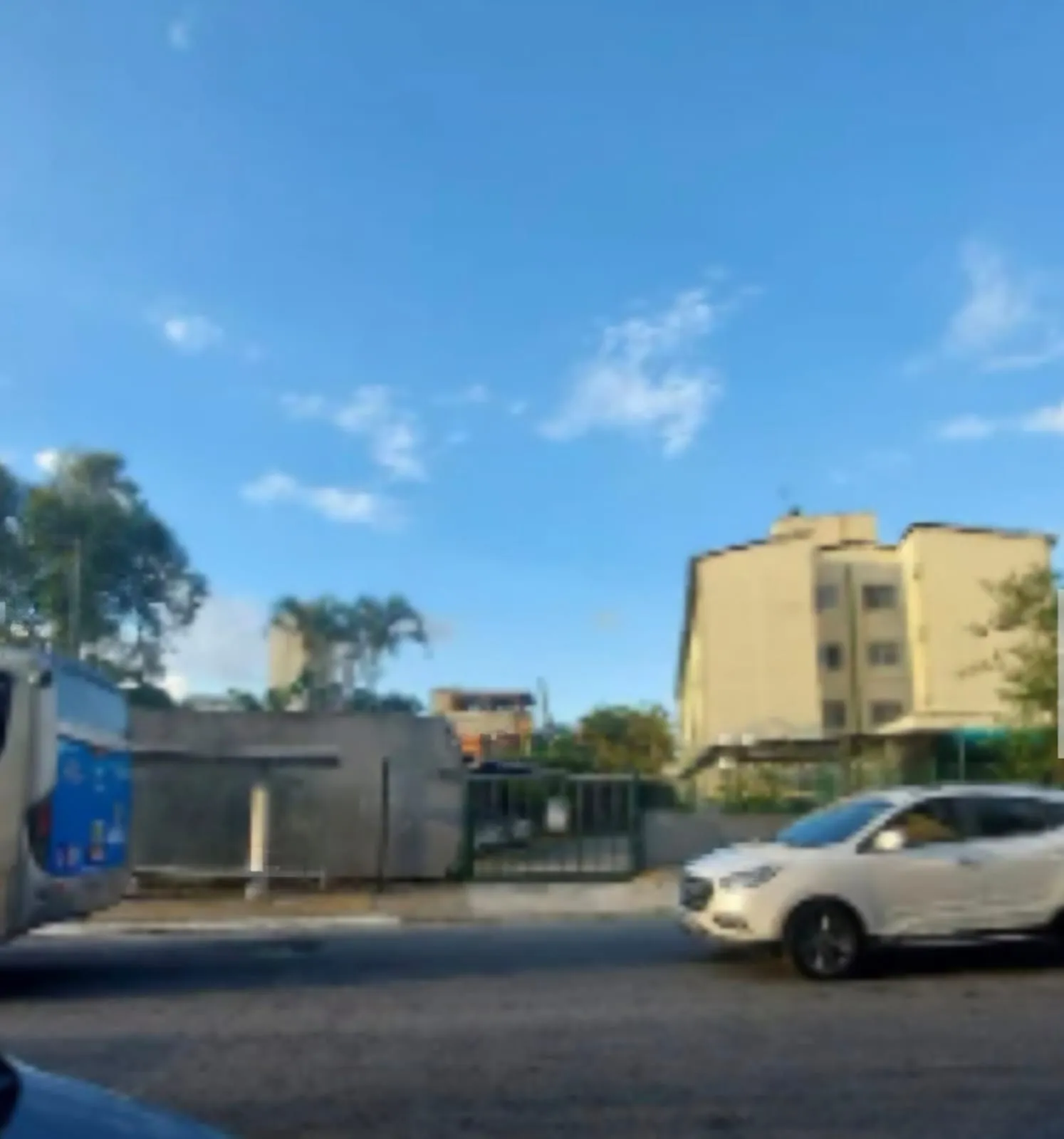 Imagem VENDO AMPLO APARTAMENTO DE 02 DORMITÓRIOS NO BAIRRO JARDIM ORLY!