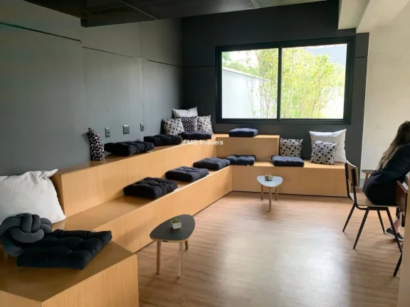 Imagem Apartamento à venda na Vila Olímpia, com 1 quarto, 1 banheiro, 1 vaga