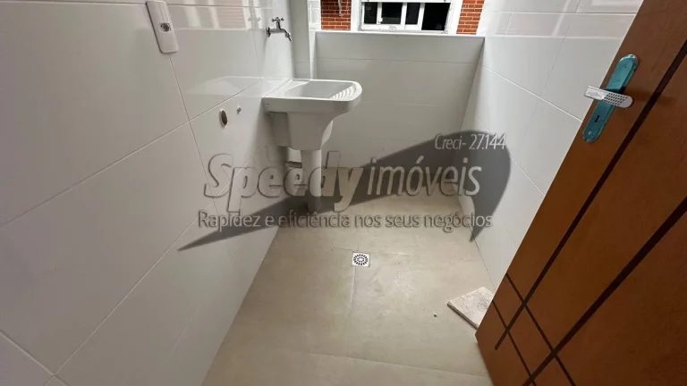 Imagem Casa em Santos para venda, sobreposta alta bairro Vila Belmiro