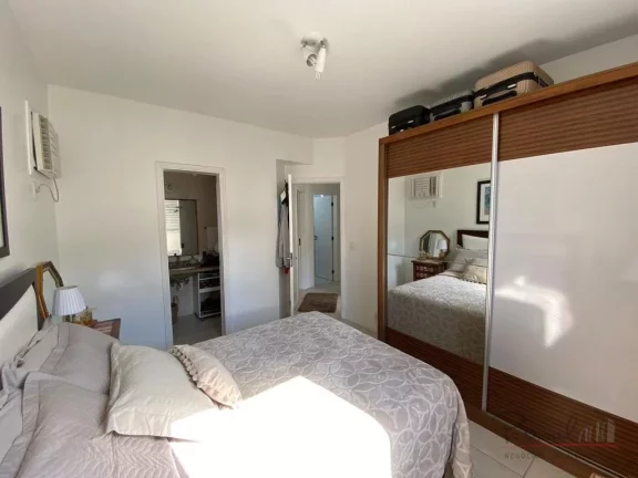 Imagem Apartamento com 3 dormitórios, sendo 1 suíte, banheiro, living com sala de estar e jantar, cozinha...