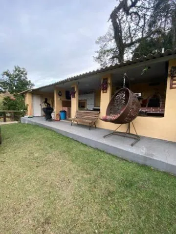 VENDA DE CHÁCARA NO ARALU EM SANTA ISABEL/SP, 3.750m² de terreno com casa principal, 2 piscinas, jacuzzi, edícula, espaço gourmet e horta CONSULTE-NOS