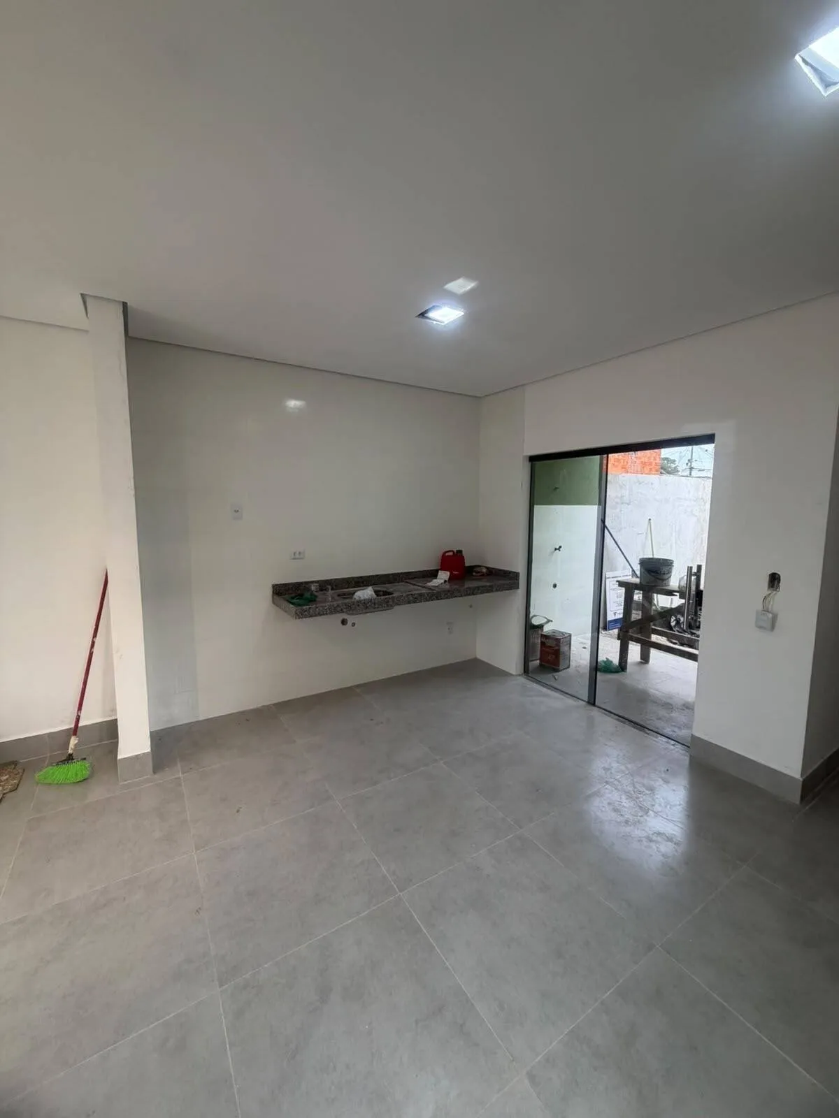 Imagem Casa Moderna Com 1 Quarto e 1 Suíte Bairro Real Parque