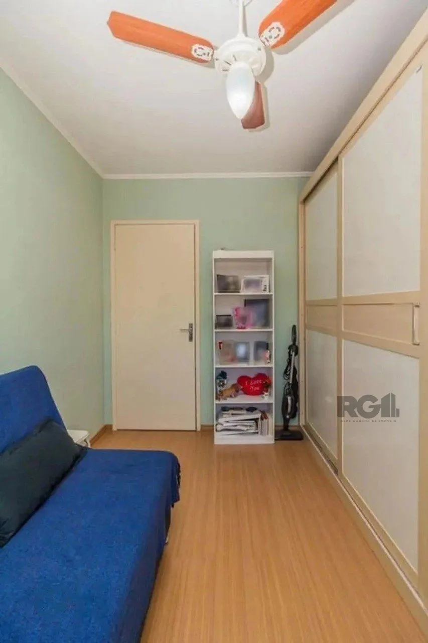 Imagem Apartamento com 02 quartos com 01 vaga de garagem coberta e escriturada.