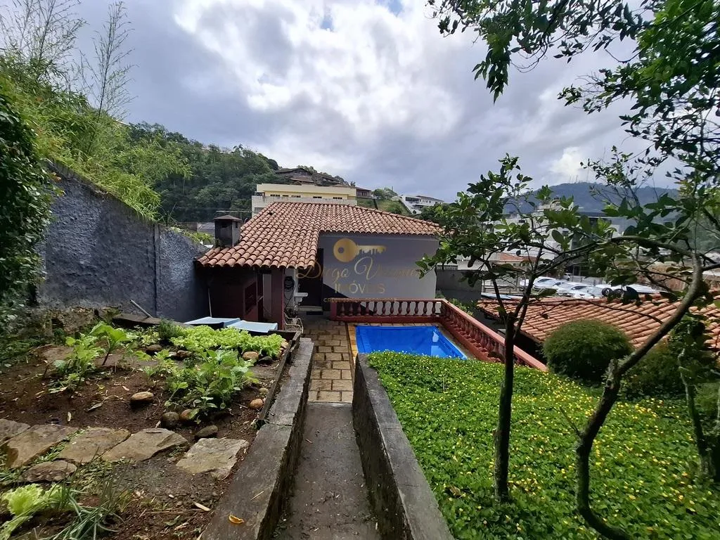 Imagem Casa para Venda em Teresópolis / RJ no bairro São Pedro