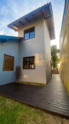 Imagem Casa à venda em Garopaba-SC, 2 quartos, 1 suíte, 1 vaga de garagem, 80m² - Jardim Panorâmico!