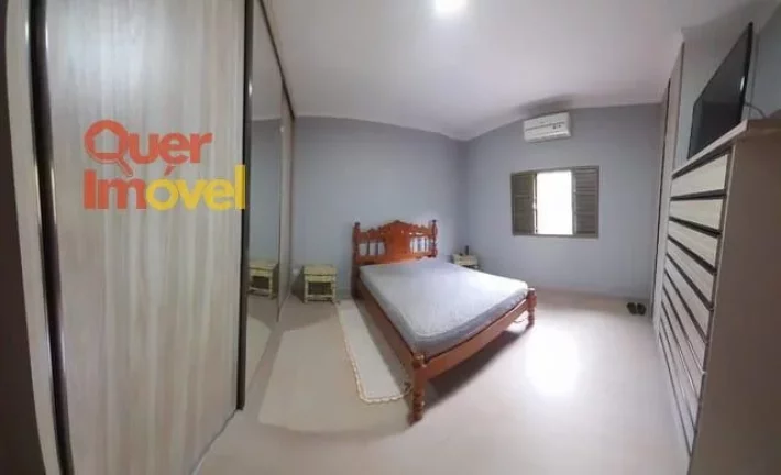 Imagem Chácara de luxo em condomínio: 6 quartos, 4 suítes, 2 salas, 6 banheiros, 4 vagas - 600m² - Ribeirão Preto, Condomínio Portal dos Ipês