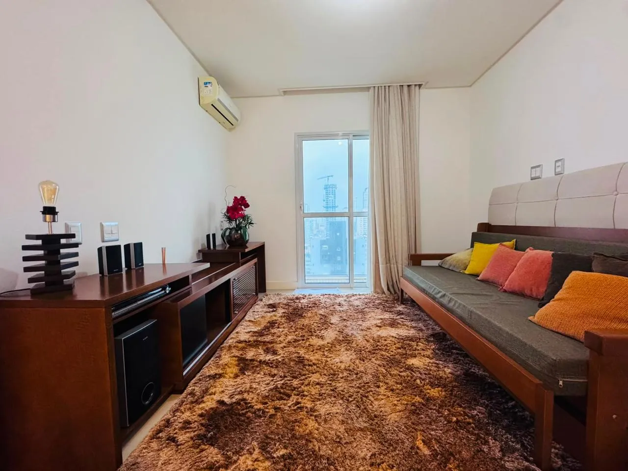 Imagem Apartamento com vista para o mar à venda com 137m2 por R$ 3.000.000,00