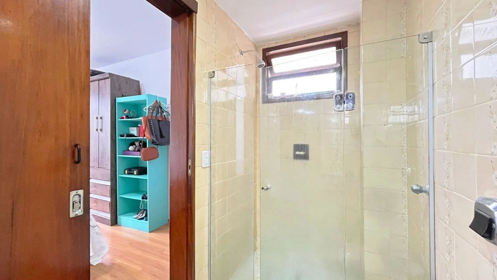 Imagem Apartamento de 3 dormitórios no bairro Mont Serrat