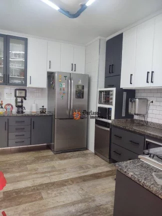 Imagem Apartamento com 3 dormitórios à venda, 137 m² por R$ 680.000,00 - Ocian - Praia Grande/SP