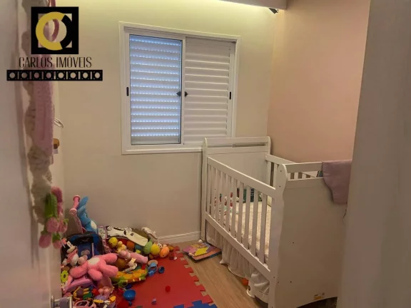 Imagem Apartamento de 3 dorm. com sacada em vidros e rico em armários planejados