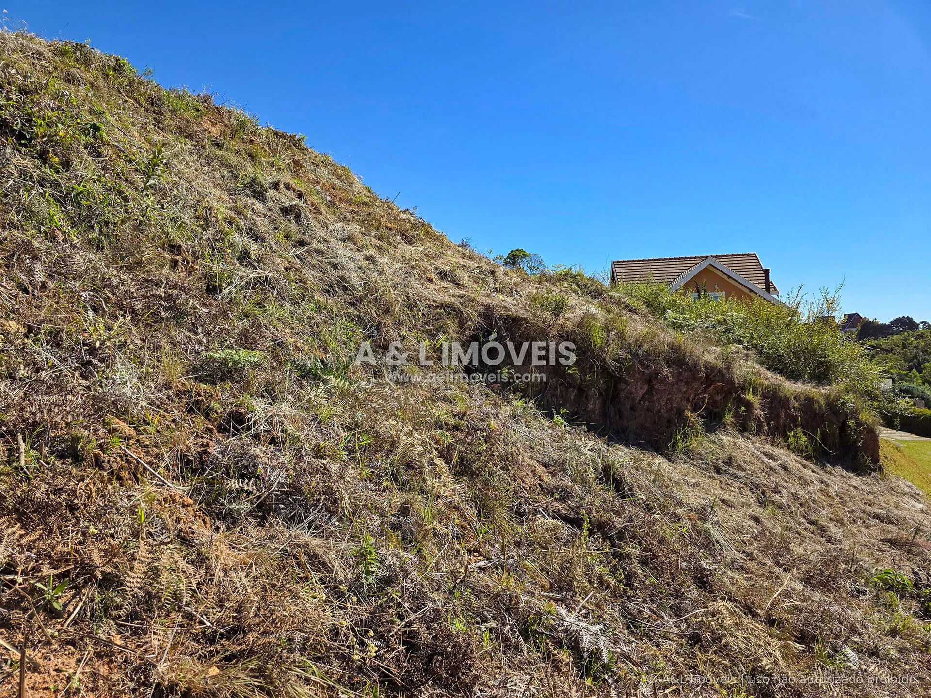 Imagem Terreno no Condomínio Ecológico II com 1.004,01 m², aclive e vista
