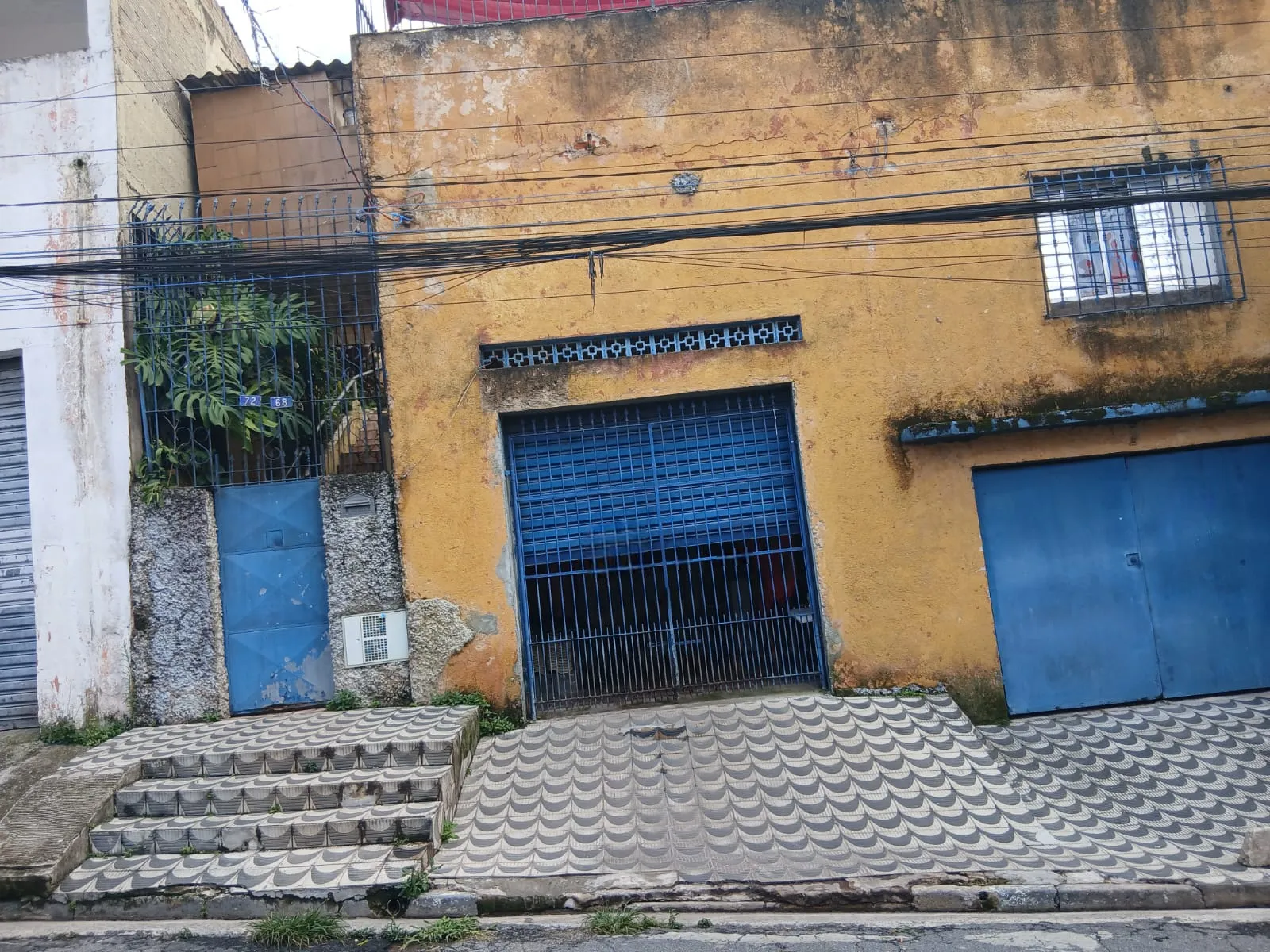 Imagem VENDO 03 CASAS NO MESMO TERRENO NO BAIRRO JARDIM SELMA!