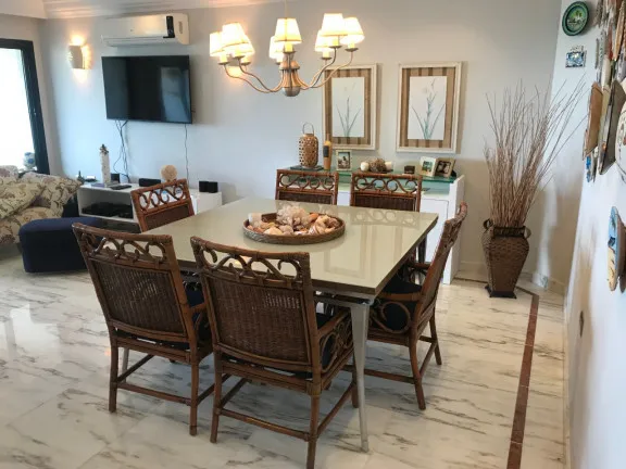 Apartamento com 3 Quartos à Venda, 200 m² em Enseada - Guarujá