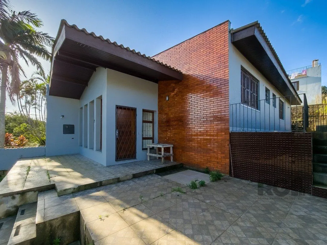 Imagem Casa com 3 quartos, suite, pátio - Bairro Espírito Santo - Potro Alegre (RS)