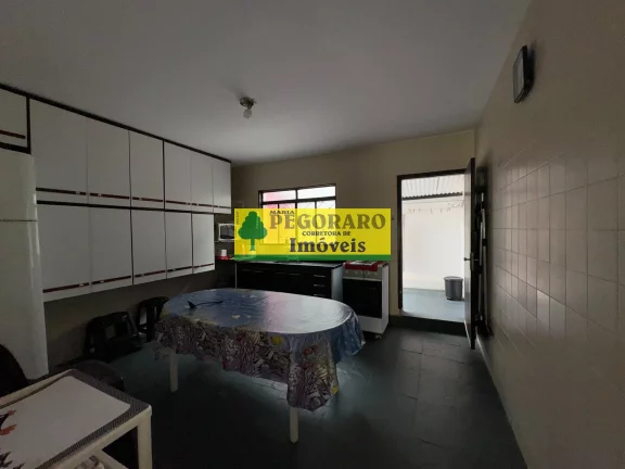 Imagem Sobrado espaçoso a Venda ou Locação na Martim de Sá Caraguatatuba - Financiamento Bancário aceito!